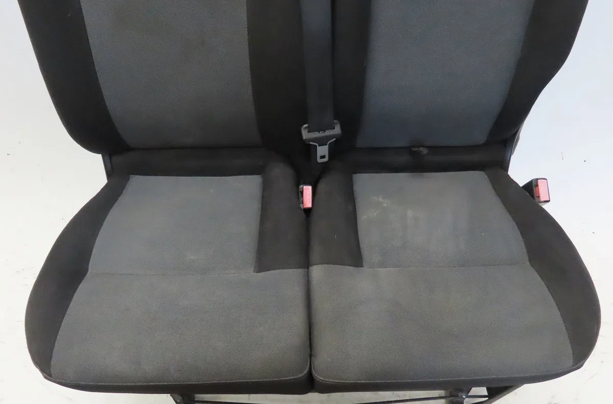 Siège avant droit Renault MASTER III Camion plate-forme-Châssis (EV, HV, UV) 2.3 dci 150 fwd (ev0f, hv0f, uv0f, ev03, hv