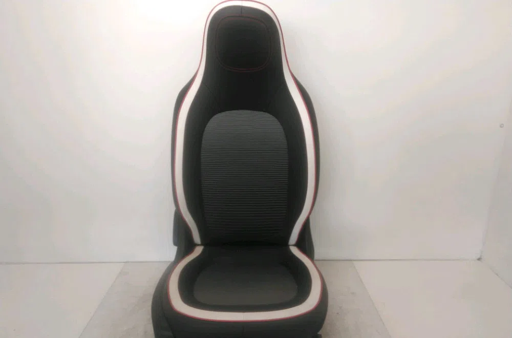 Siège avant droit Renault TWINGO III (BCM_, BCA_) 1.0 sce 70 (2014) 5 portes occasion