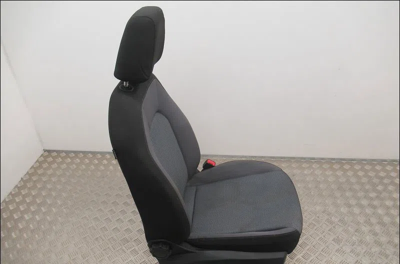 Siège avant droit SEAT ARONA  1.6 TDI 95ch occasion