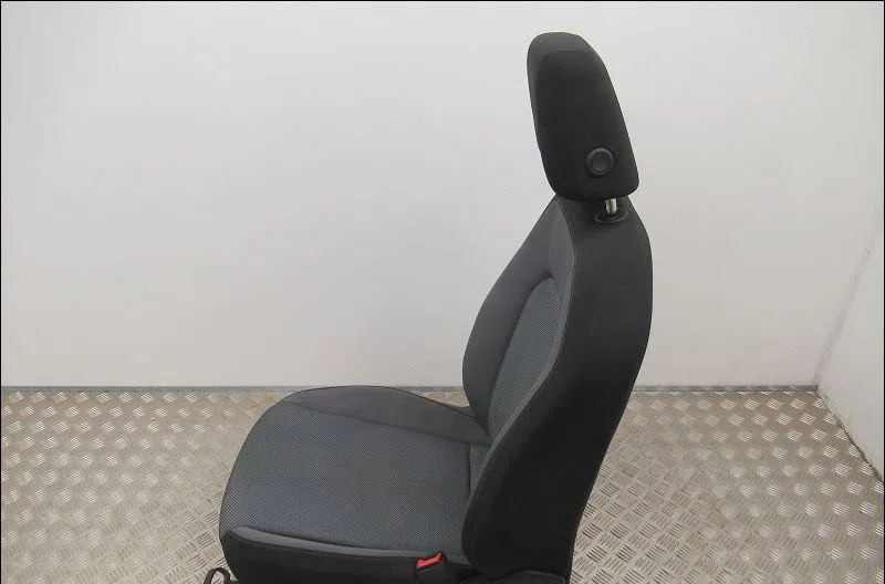 Siège avant droit SEAT ARONA  1.6 TDI 95ch occasion