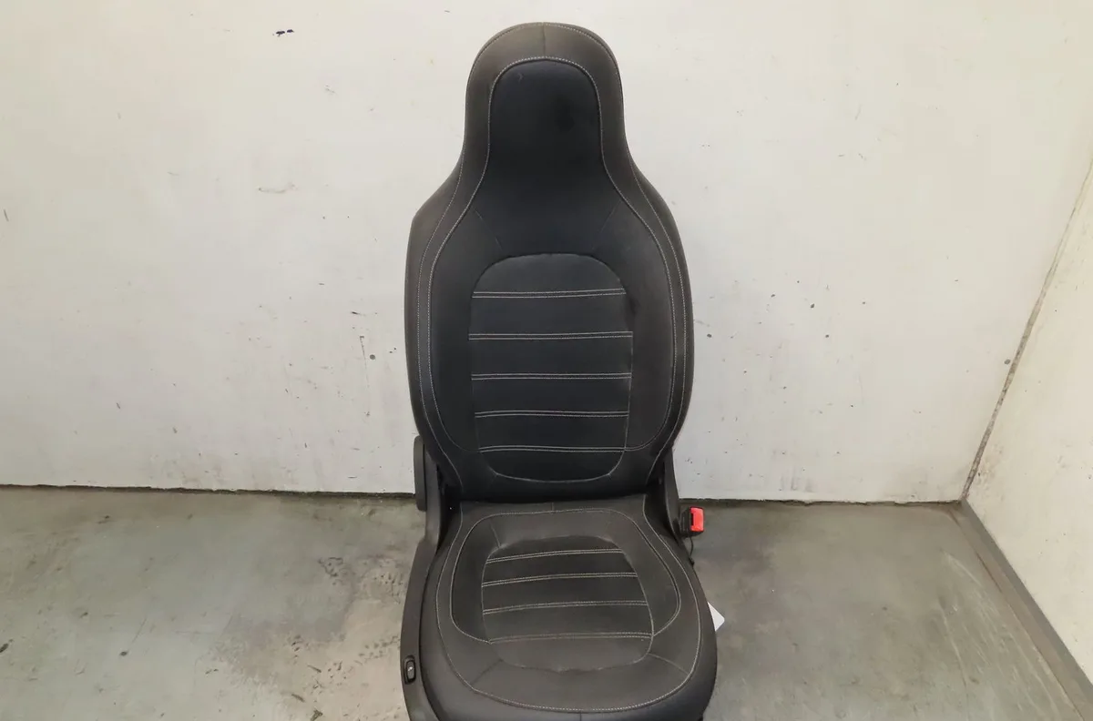 Siège avant droit Smart FORFOUR 3-5 portes (453) Electric drive - eq (453.091) (2017) occasion