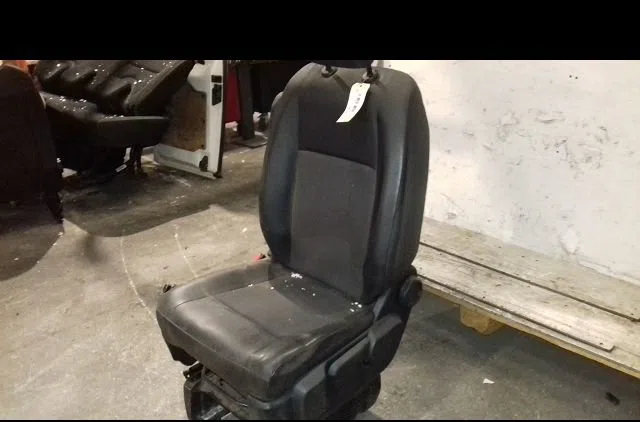 Siège avant gauche Peugeot EXPERT Camionnette (V_) 2.0 bluehdi 120 (2016) occasion