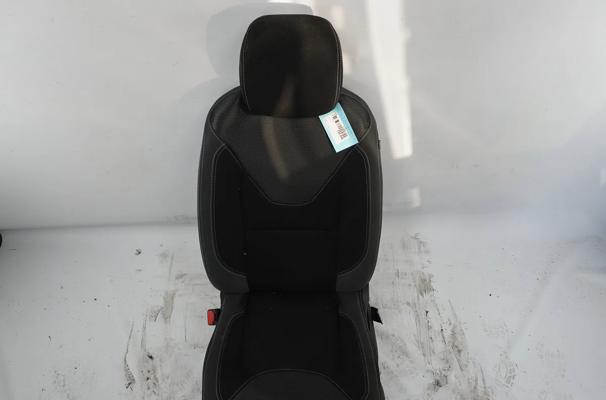 Siège avant gauche Renault CLIO IV (BH_) 0.9 tce 90 (2012) 5 portes occasion