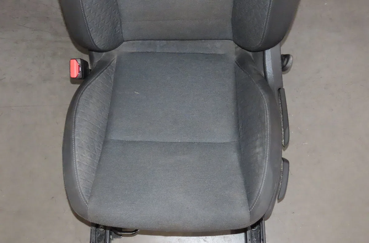 Siège avant gauche Renault CLIO V (B7_) 1.5 blue dci 100 (b7ad) (2021) occasion