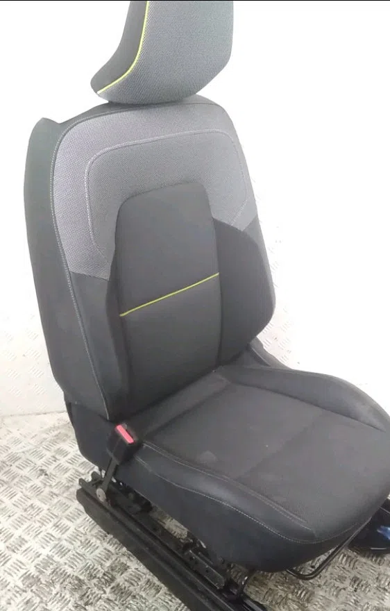 Siège avant gauche Renault KANGOO III Camionnette-Monospace 1.5 blue dci 95 (fjab) (2021) occasion