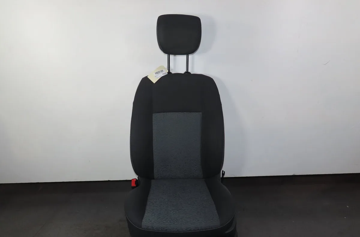 Siège avant gauche Renault MODUS - GRAND MODUS (F-JP0_) 1.2 (jp0c, jp0k, fp0c, fp0k, fp0p, jp0p, jp0t) (2004) 5 portes o
