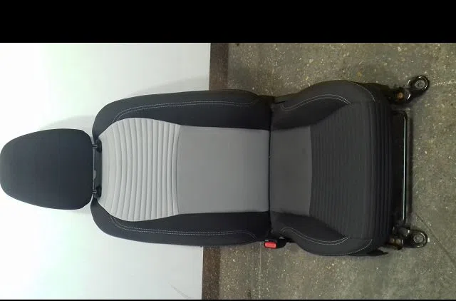 Siège avant gauche Toyota YARIS (_P13_) 1.5 (nsp131_) (2017) occasion