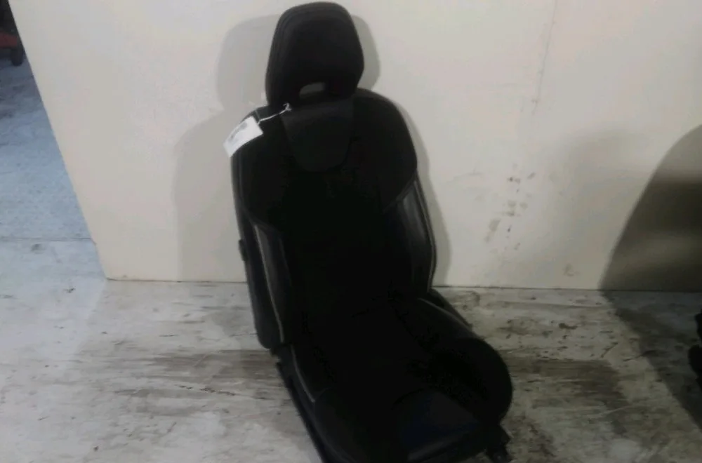 Siège avant gauche Volvo V40 3-5 portes (525) T2 (2015-2019) occasion