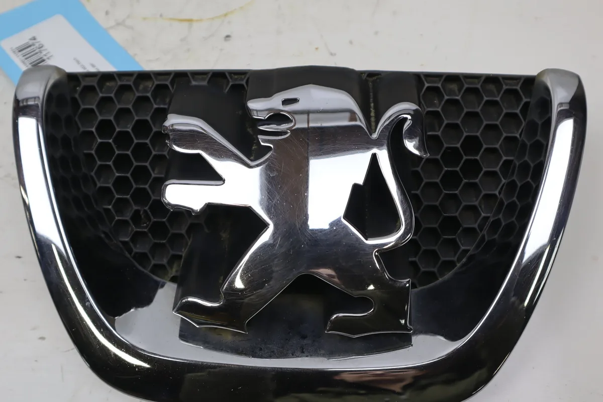 Sigle calandre Peugeot 207-207 (WA_, WC_) 1.4 hdi (2006-2015) 5 portes occasion