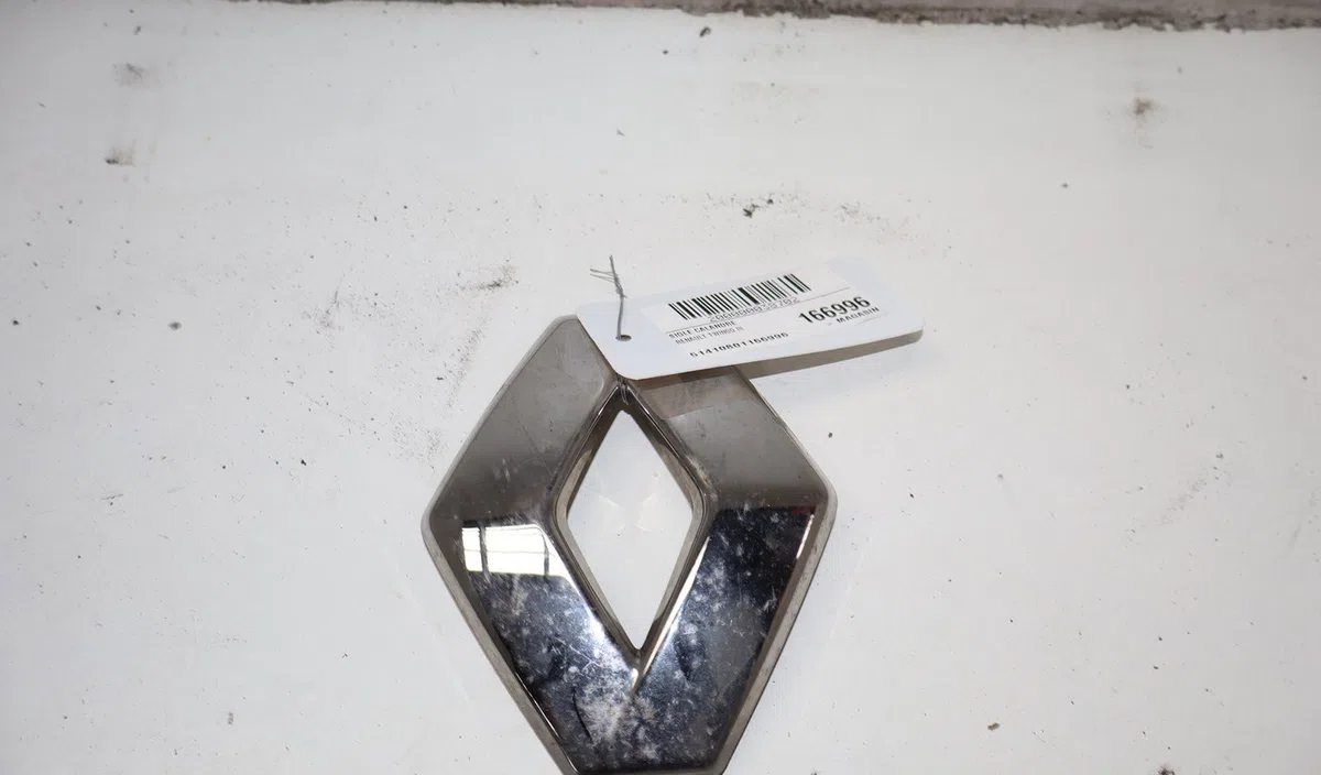 Sigle calandre Renault TWINGO III (BCM_, BCA_) 0.9 tce 90 (2014) 5 portes occasion