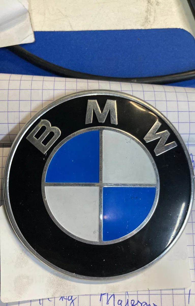 Sigle capot BMW SERIE 3 E46 PHASE 2 occasion