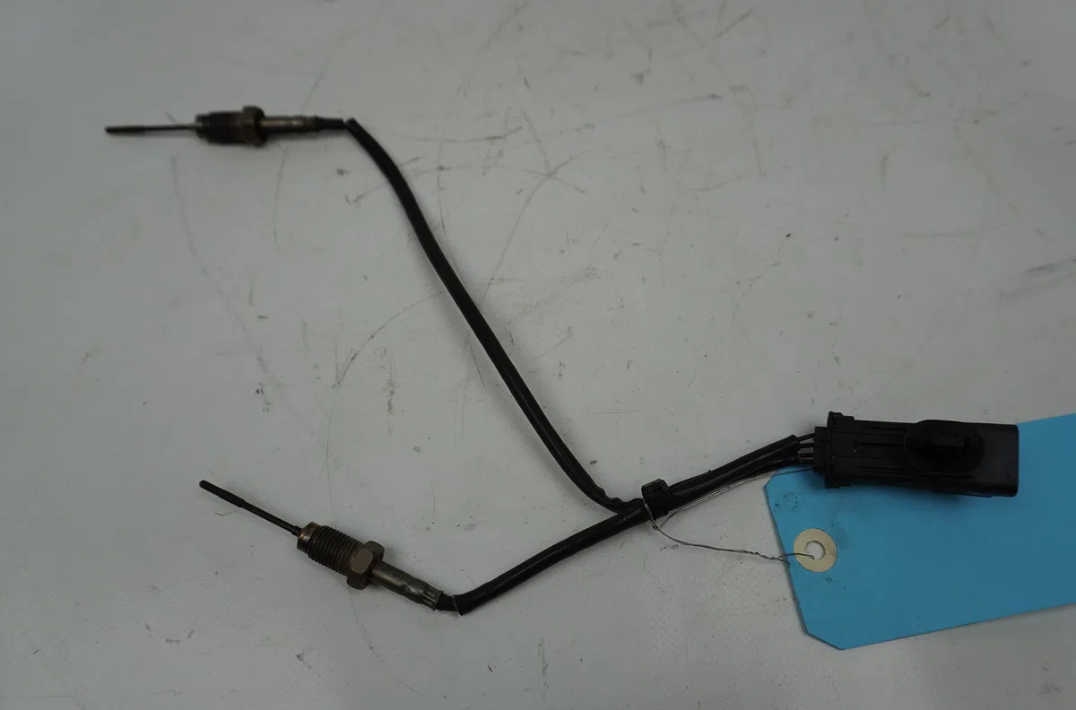 Sonde fap temperature echappement Peugeot 208 I (CA_, CC_) 1.6 hdi - bluehdi 75 (2013) 5 portes occasion