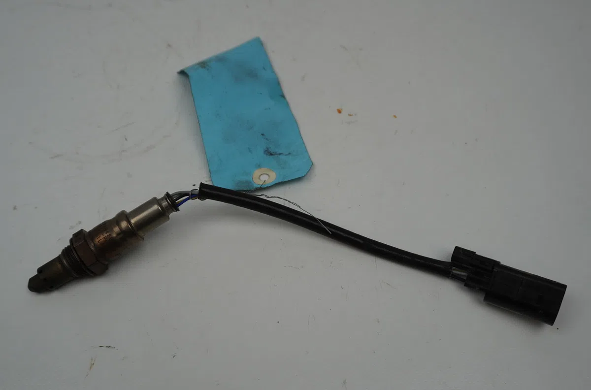 Sonde lambda Peugeot 208 II (UB_, UP_, UW_, UJ_) 1.2 mhev (2023) occasion