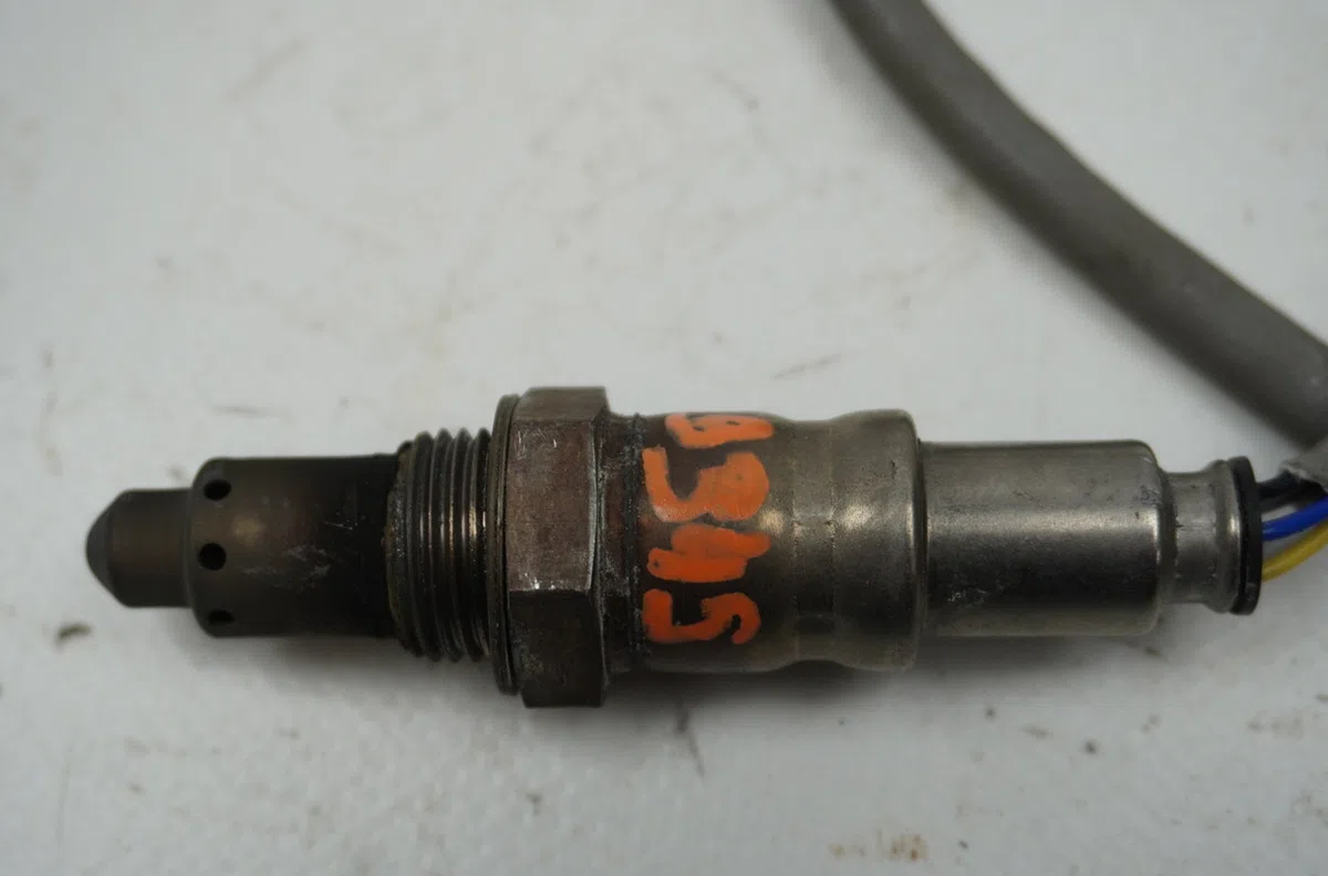 Sonde lambda Suzuki SWIFT V (AZ) 1.2 hybrid (mild hybrid) (a2l412) (2020) 5 portes occasion