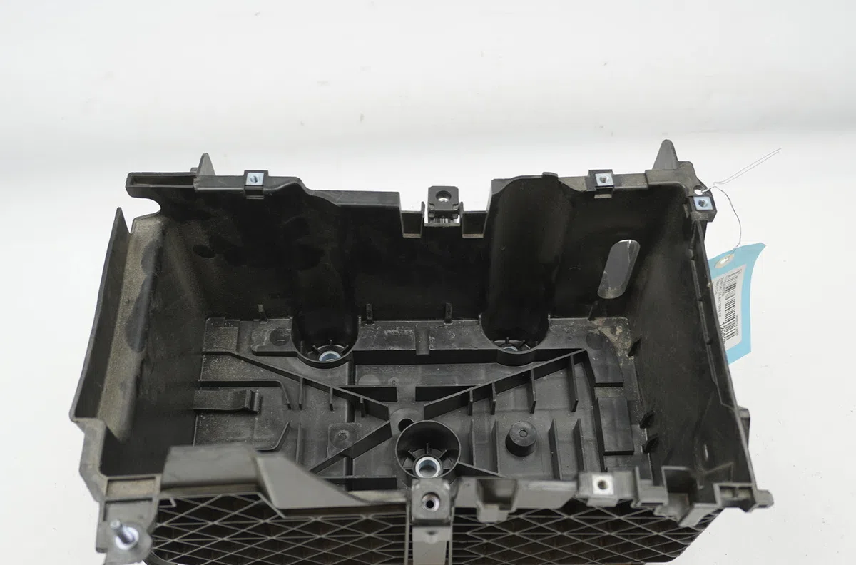 Support de batterie de traction Renault TRAFIC III Camionnette (FG_) 2.0 dci 150 (fgmu) (2021) occasion