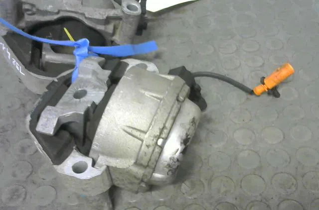 Support moteur Audi A6 C7 (4G2, 4GC) 3.0 tdi (2010-2018) occasion