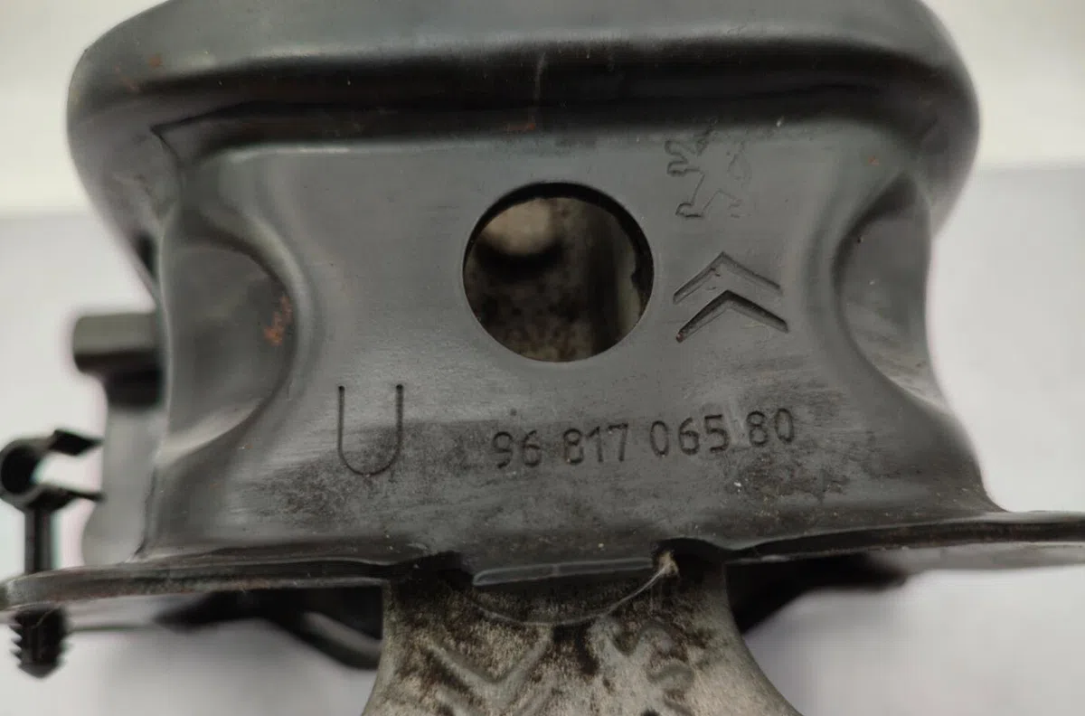 Support moteur CITROEN C3 3 PHASE 1 occasion