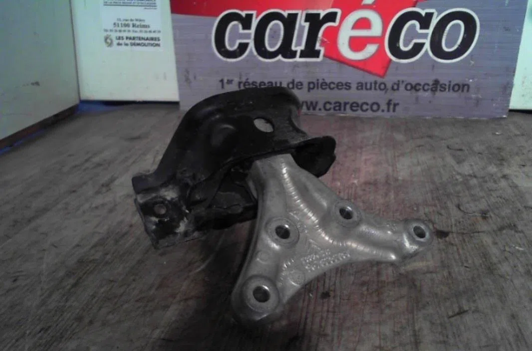 Support moteur Citroen C3 II (SC_) 1.2 thp 110 (2014) occasion