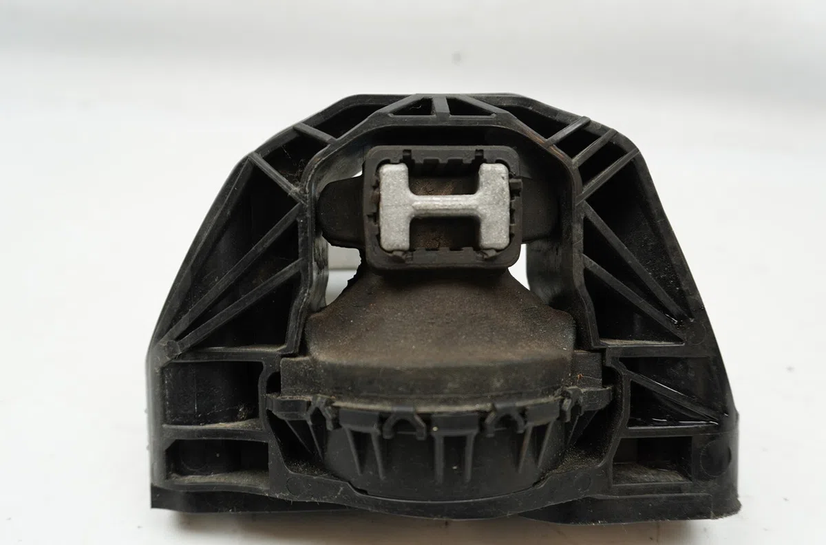 Support moteur Citroen C3 III (SX) 1.2 puretech 82 (2018) 5 portes occasion