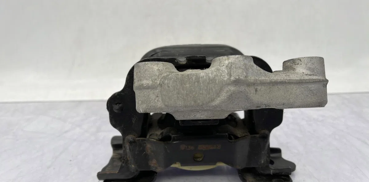 Support moteur CITROEN C4 CACTUS occasion