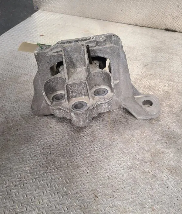 Support moteur FORD FOCUS 4 PHASE 1 occasion