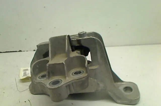 Support moteur FORD FOCUS IV occasion