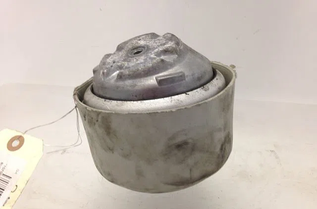 Support moteur Mercedes-benz CLK (C209) Clk 320 cdi (209.320) (2005-2009) occasion