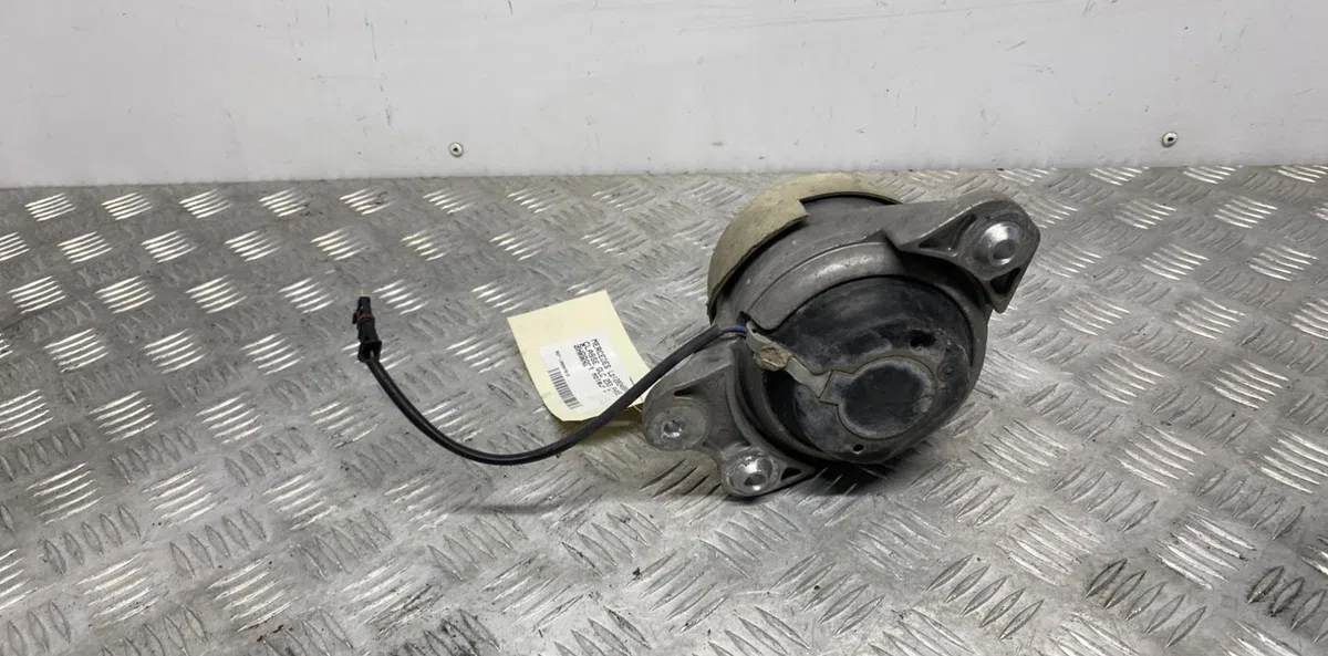 Support moteur MERCEDES CLASSE GLC 253 PHASE 1 occasion