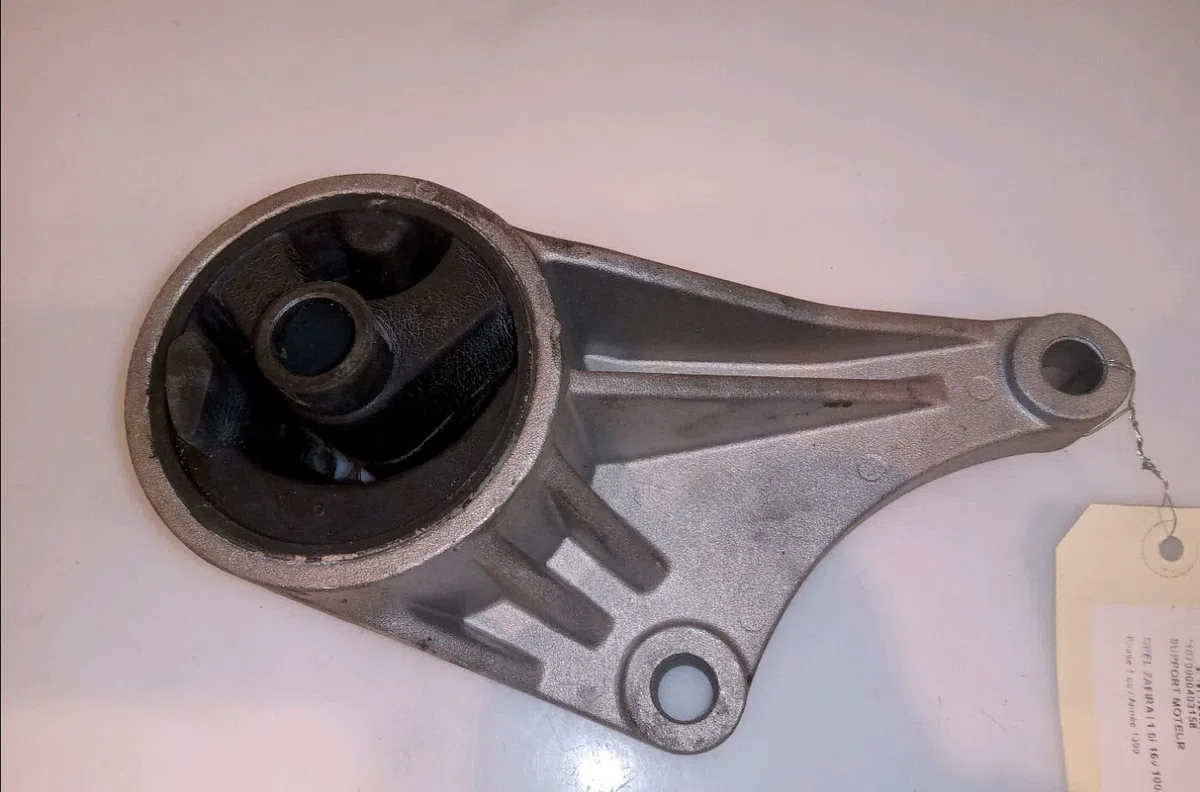 Support moteur Opel ZAFIRA A Monospace (T98) 1.6 16v (f75) (1999-2005) occasion