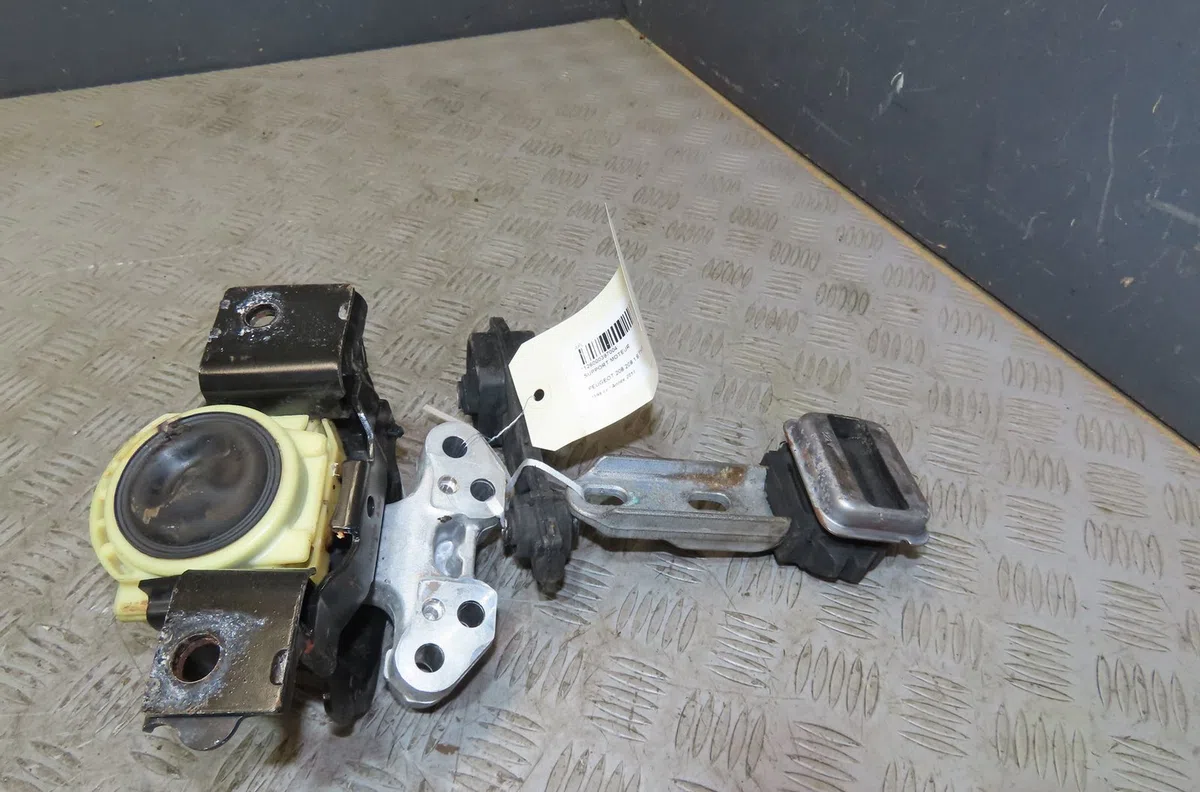 Support moteur Peugeot 208 I (CA_, CC_) 1.6 gti (2012) occasion