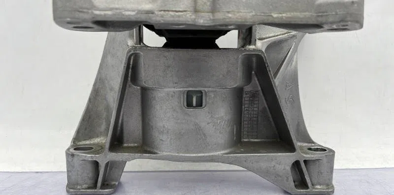 Support moteur PEUGEOT 308 2 SW PHASE 2 BREAK occasion