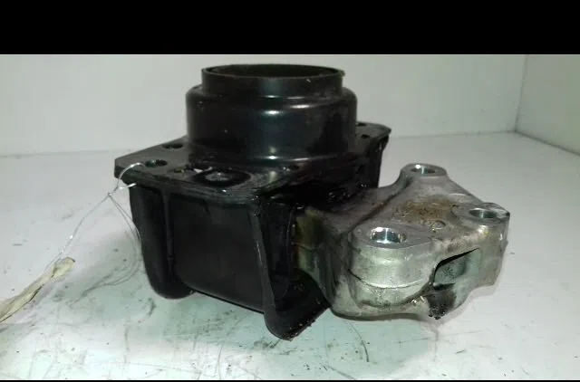 Support moteur Peugeot 308 I (4A_, 4C_) 1.6 hdi (2007-2014) 5 portes occasion