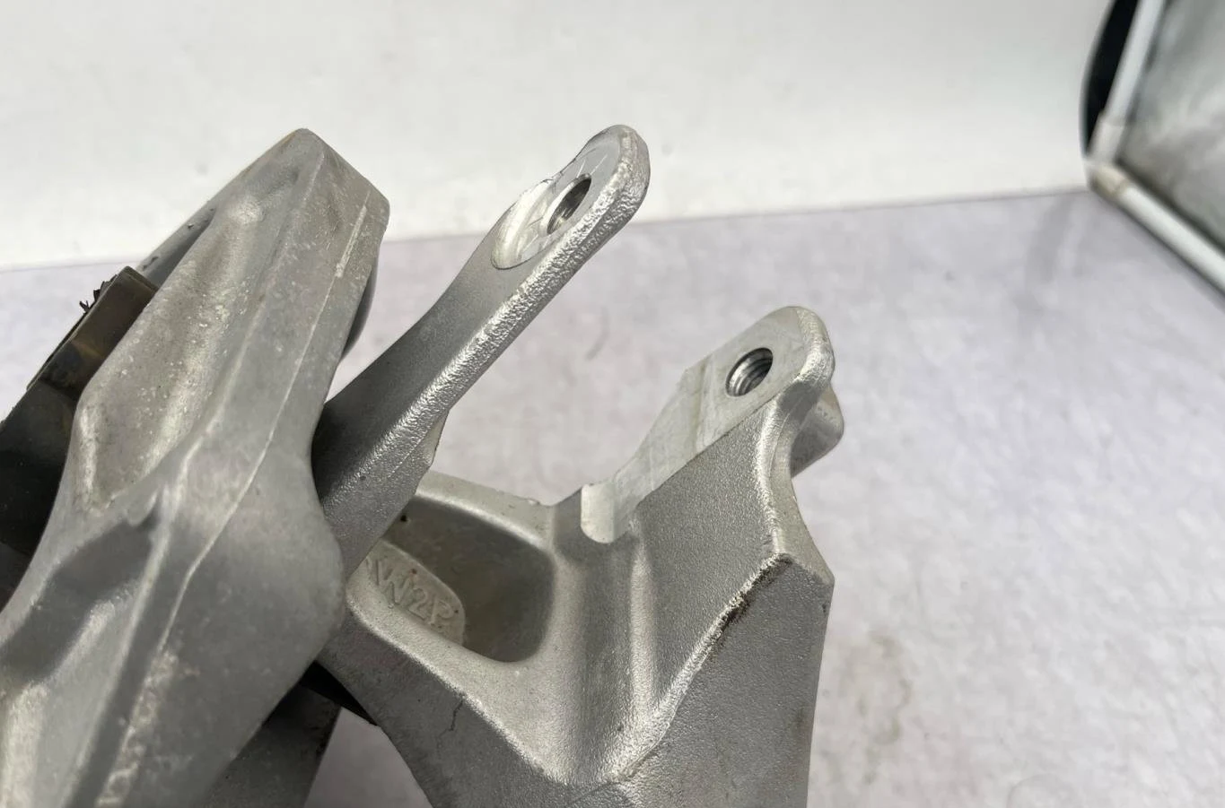 Support moteur PEUGEOT EXPERT 3 PHASE 1 occasion