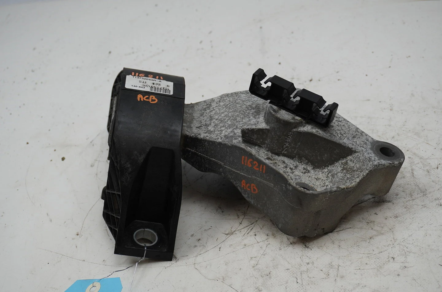 Support moteur Renault CLIO IV (BH_) 0.9 tce 75 (bhnp) (2018) occasion