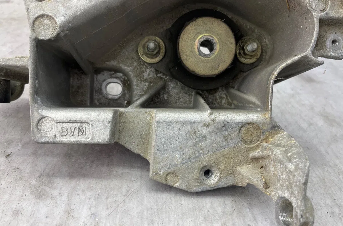 Support moteur RENAULT KANGOO 1 PHASE 2 occasion