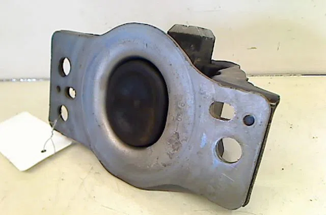 Support moteur RENAULT KANGOO 2009 occasion