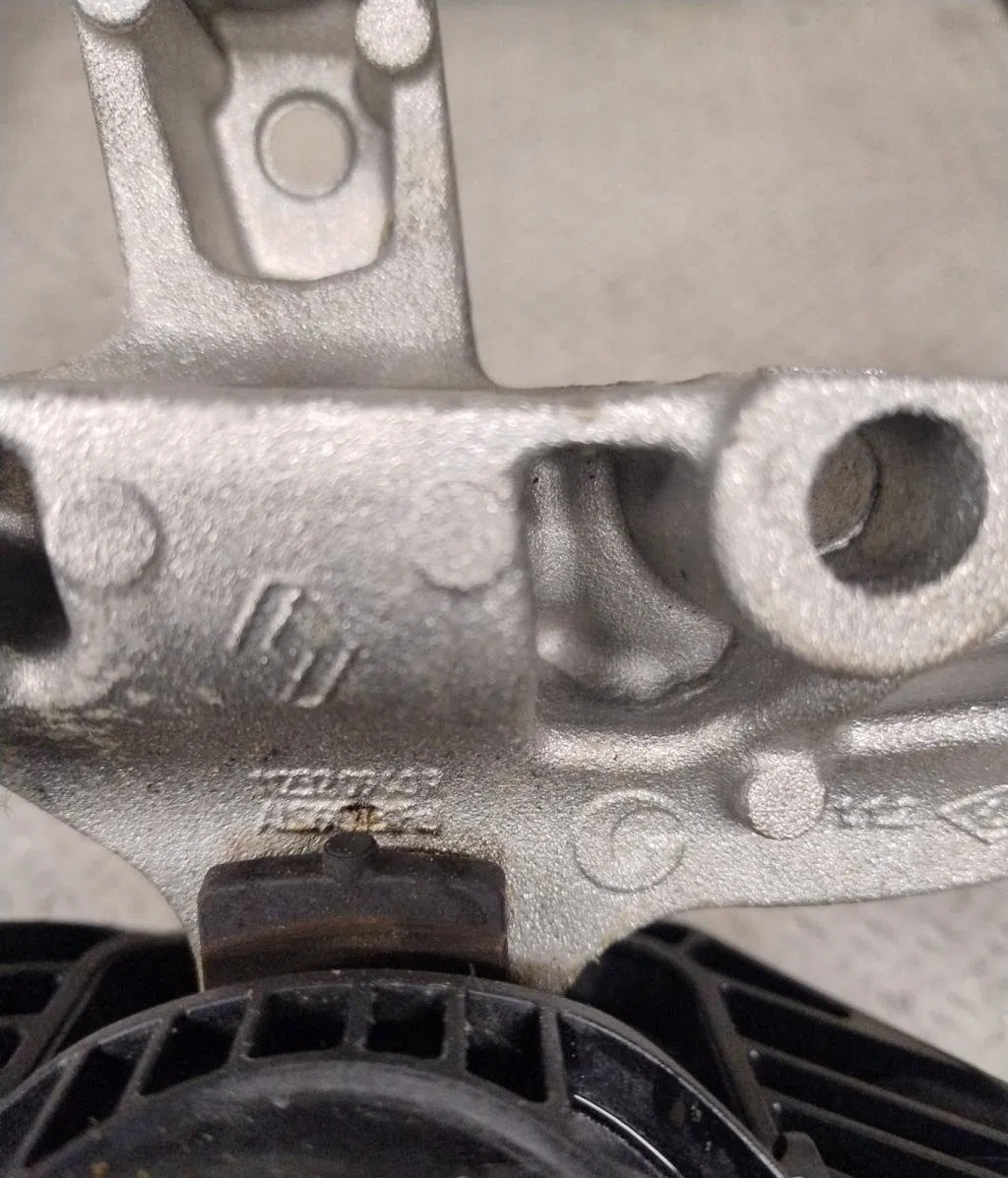 Support moteur Renault KANGOO III Monospace Tce 130 (kjmb) (2021) occasion