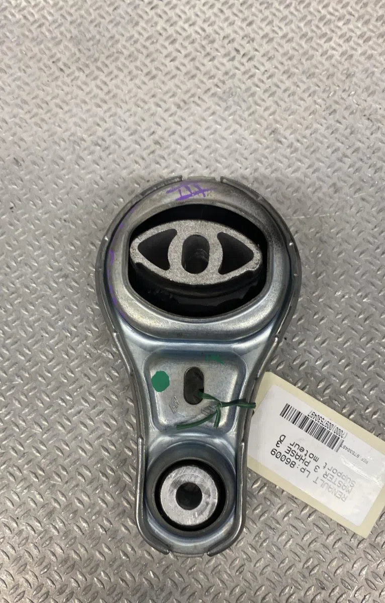 Support moteur RENAULT MASTER 3 PHASE 3 occasion