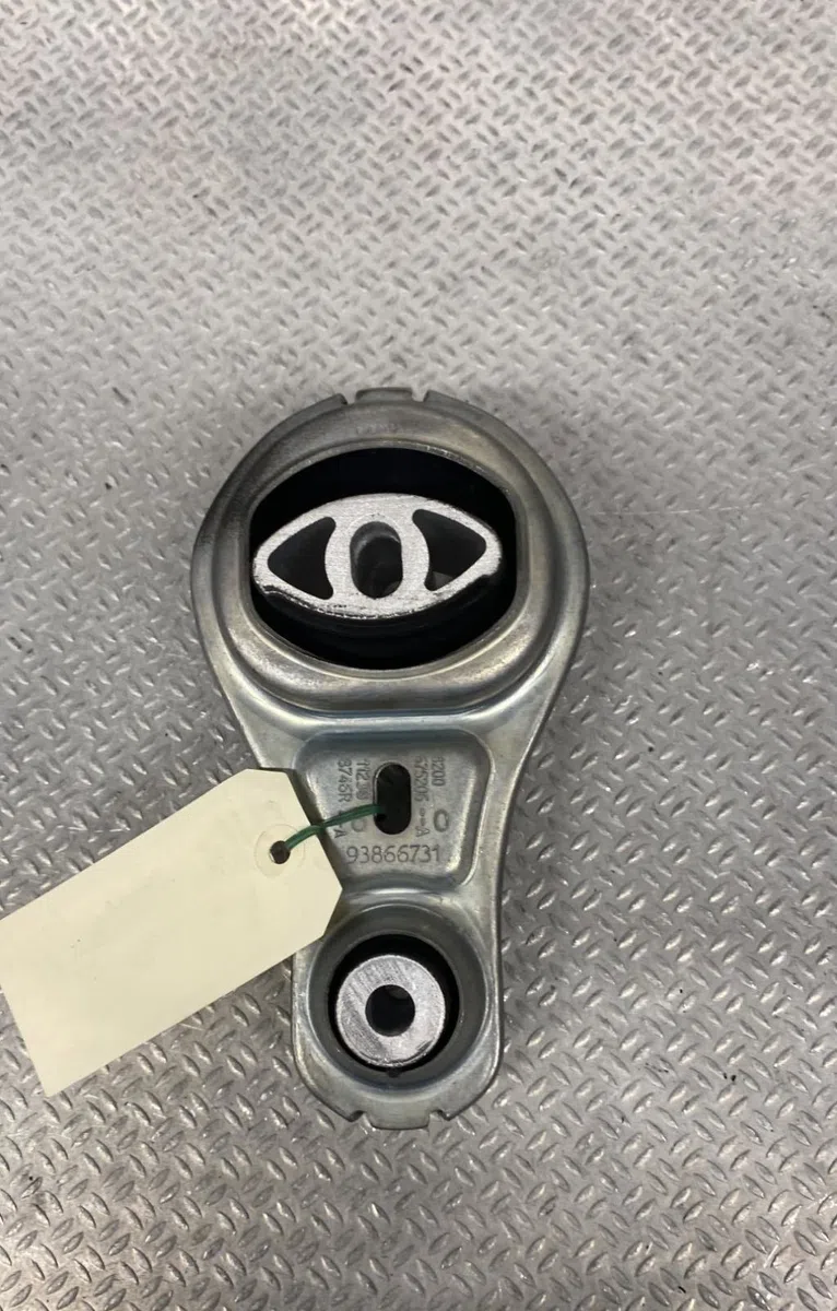 Support moteur RENAULT MASTER 3 PHASE 3 occasion