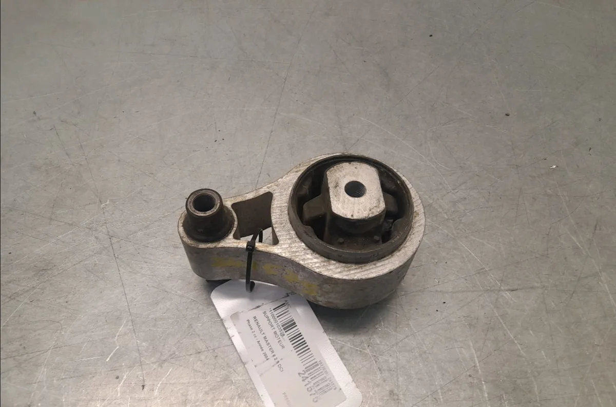 Support moteur Renault MASTER II Camionnette (FD) 2.5 dci 100 (fd0u, fd0v) (2003) occasion