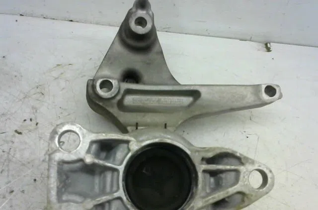 Support moteur Renault MEGANE III 3-5 portes (BZ0-1_, B3_) 1.5 dci (2009) occasion