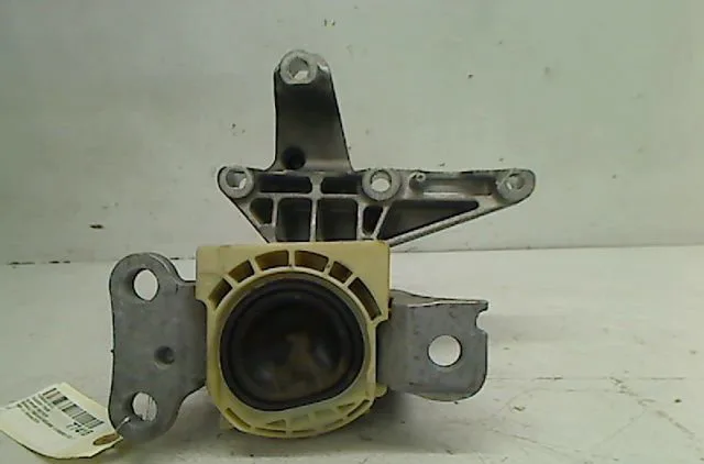 Support moteur Renault MEGANE III 3-5 portes (BZ0-1_, B3_) 1.5 dci (bz09, bz0d, bz1w, bz29, bz14) (2009) 5 portes occasi