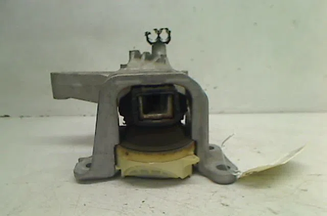 Support moteur Renault MEGANE III 3-5 portes (BZ0-1_, B3_) 1.5 dci (bz09, bz0d, bz1w, bz29, bz14) (2009) 5 portes occasi
