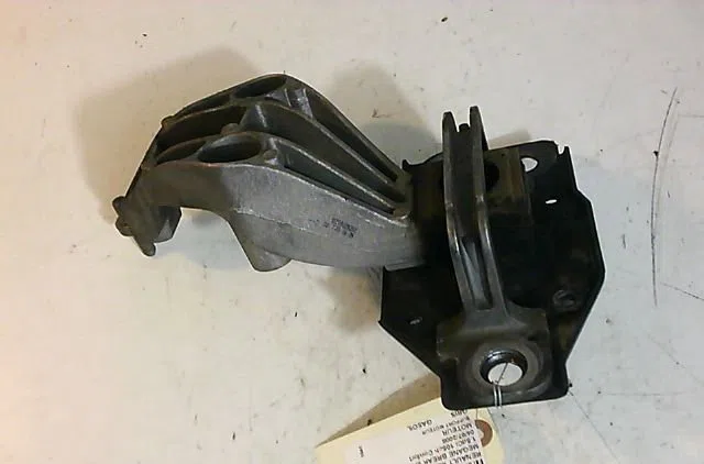 Support moteur RENAULT MEGANE occasion