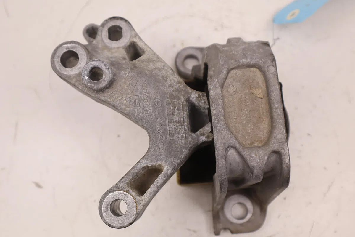 Support moteur Renault SCÉNIC III (JZ0-1_) 1.2 tce (jz16) (2013) occasion