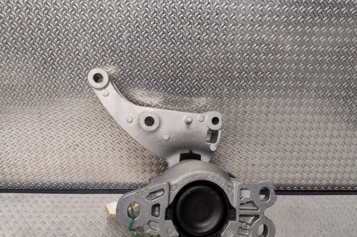 Support moteur RENAULT TRAFIC 3  TRAFIC 3 LONG PHASE 1 occasion