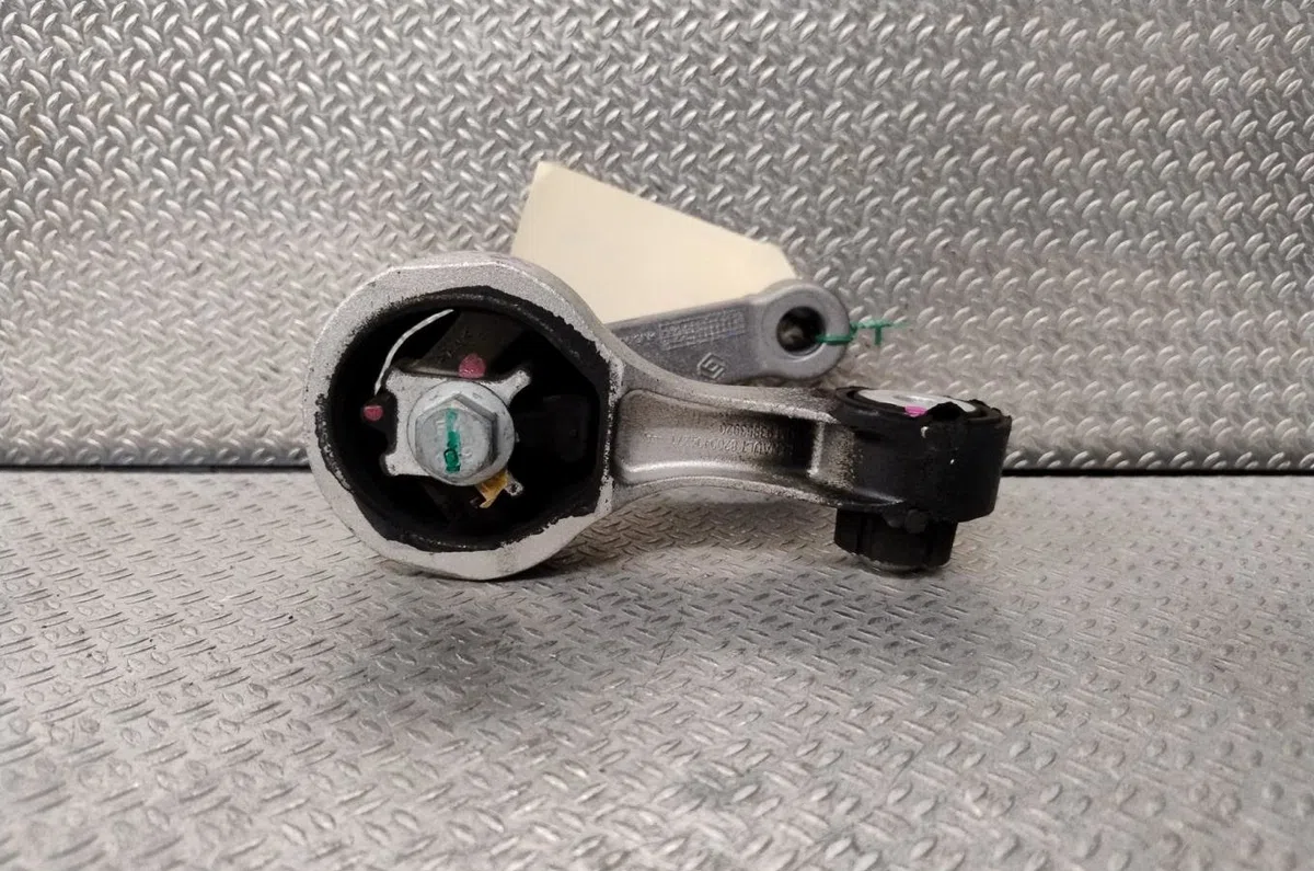 Support moteur RENAULT TRAFIC 3  TRAFIC 3 LONG PHASE 1 occasion