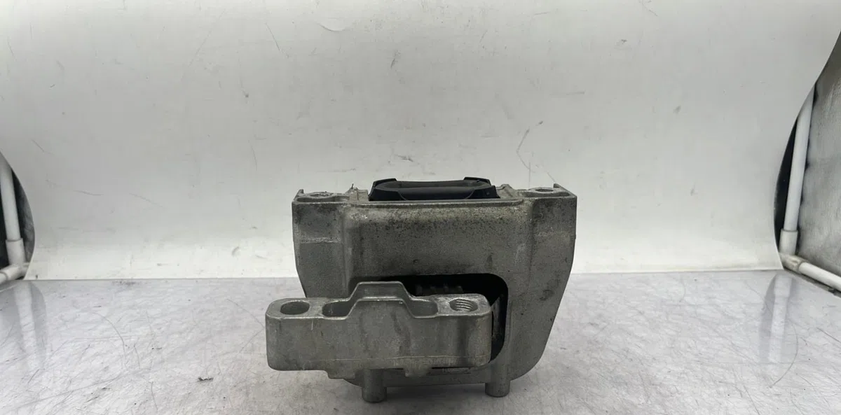 Support moteur SEAT LEON 3 PHASE 1 occasion