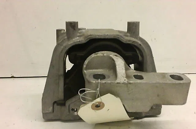 Support moteur Volkswagen GOLF VI (5K1) 2.0 tdi (2008-2013) 5 portes occasion