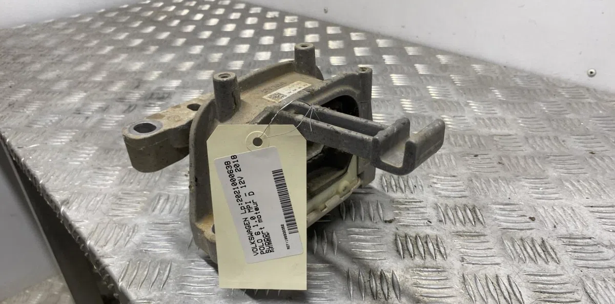 Support moteur VOLKSWAGEN POLO 6 occasion
